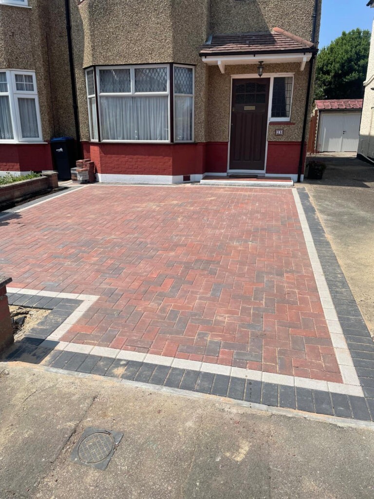 Driveways Loughton – Expert Driveway Installers in Loughton